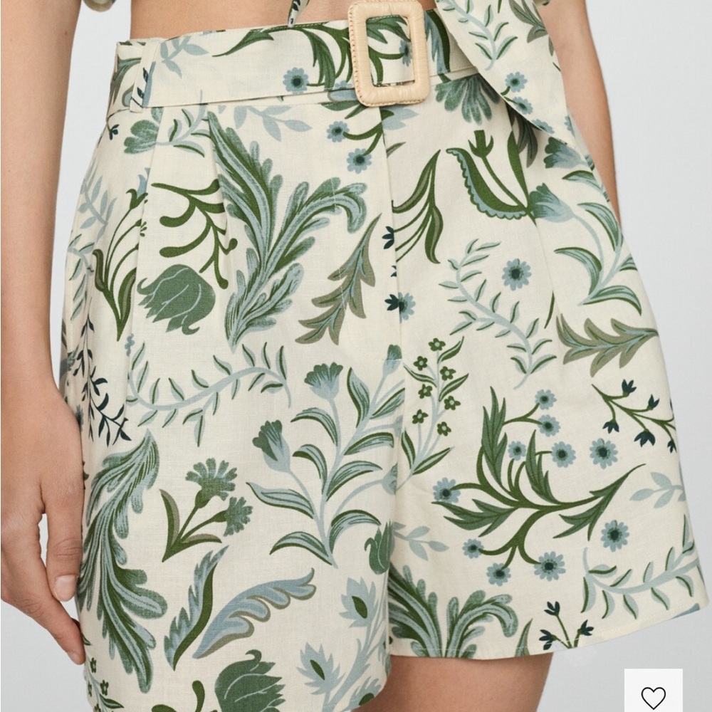 Mango High Waist Floral Green and Cream Shorts super cute